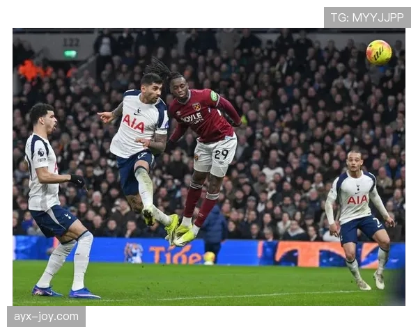 西汉姆联新援沙利文剑指英超闪耀，状态成焦点