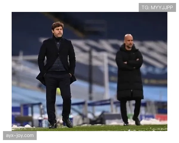 巴黎边路进攻看似犀利，实则缺乏层次与持续威胁