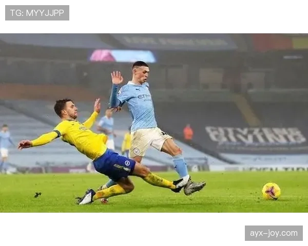 福登 vs 史密斯·罗:同代新星的战术角色与比赛影响力差异在哪 福登 vs 史密斯·罗:同代新星的战术角色与比赛影响力差异在哪